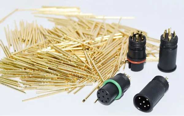 How do you distinguish the quality of M-series connectors?